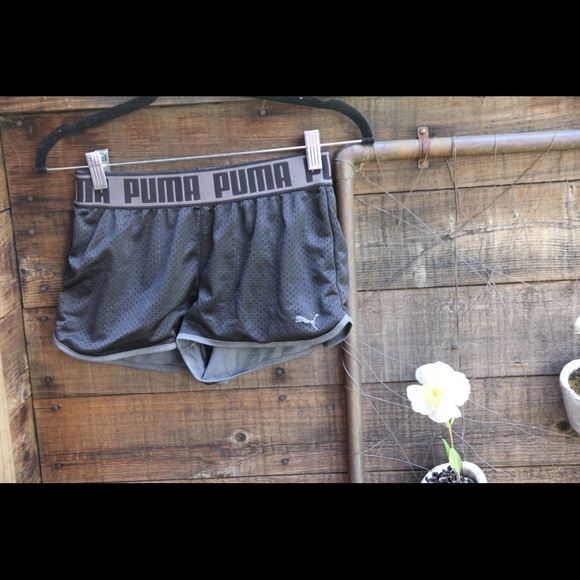 PUMA shorts - Picture 2 of 5